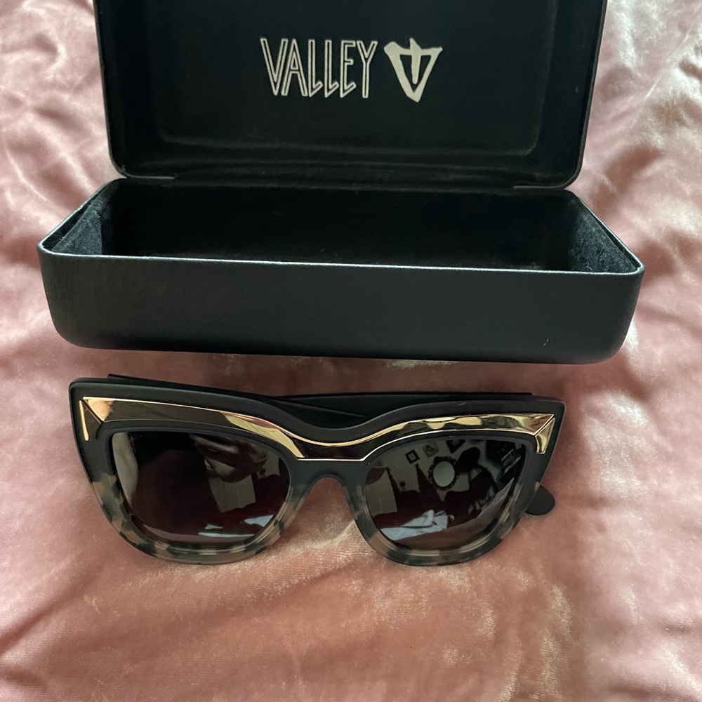 Valley Eyewear Marmont Sunglasses - Picture 2 of 6